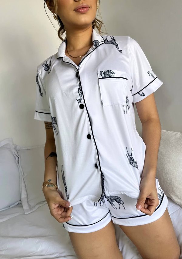 Pijama short jirafas